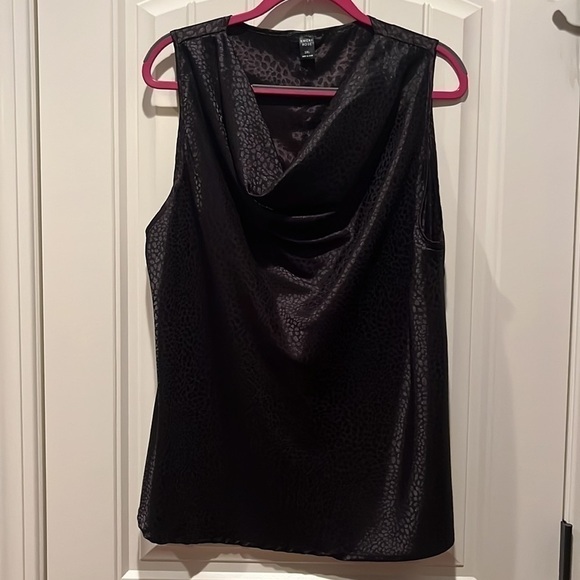 3 great staple work career tops- black,cream and leopard. Size  XL/ 1X
like new - Picture 9 of 14